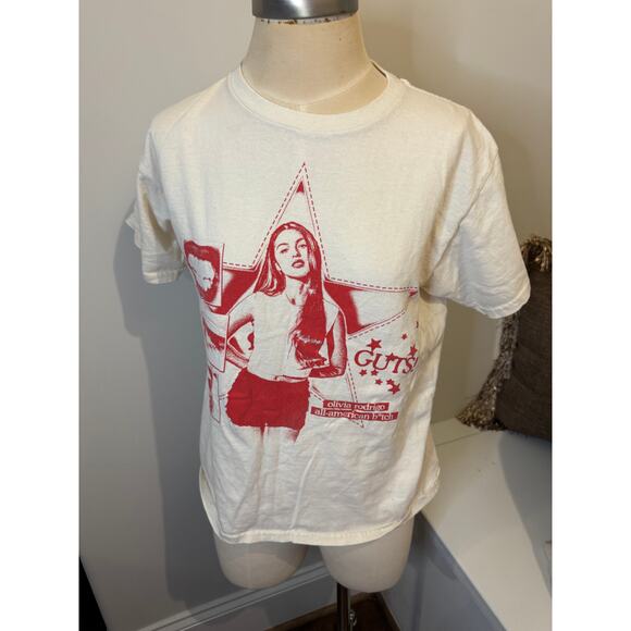 Olivia Rodrigo GUTS Word Tour Crewneck Shirt - Picture 1 of 4